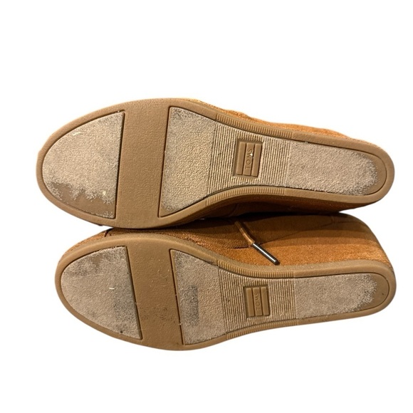 Tom’s Desert Suede Wedge Ankle Boots - Picture 7 of 7